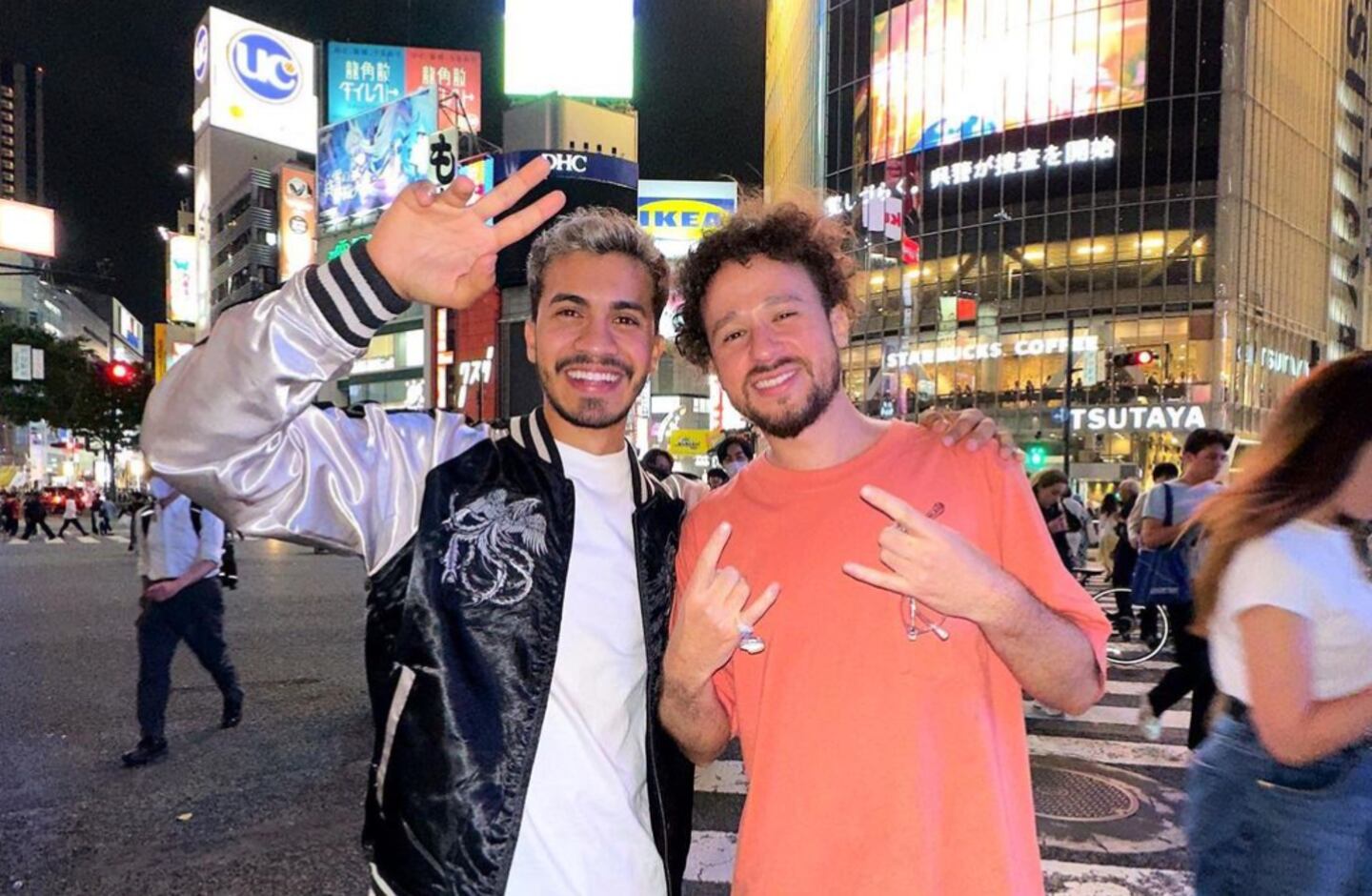 Araya Vlogs se encuentra con Luisito Comunica en Japón: '¡qué nivel de gozadera!' | La Nación