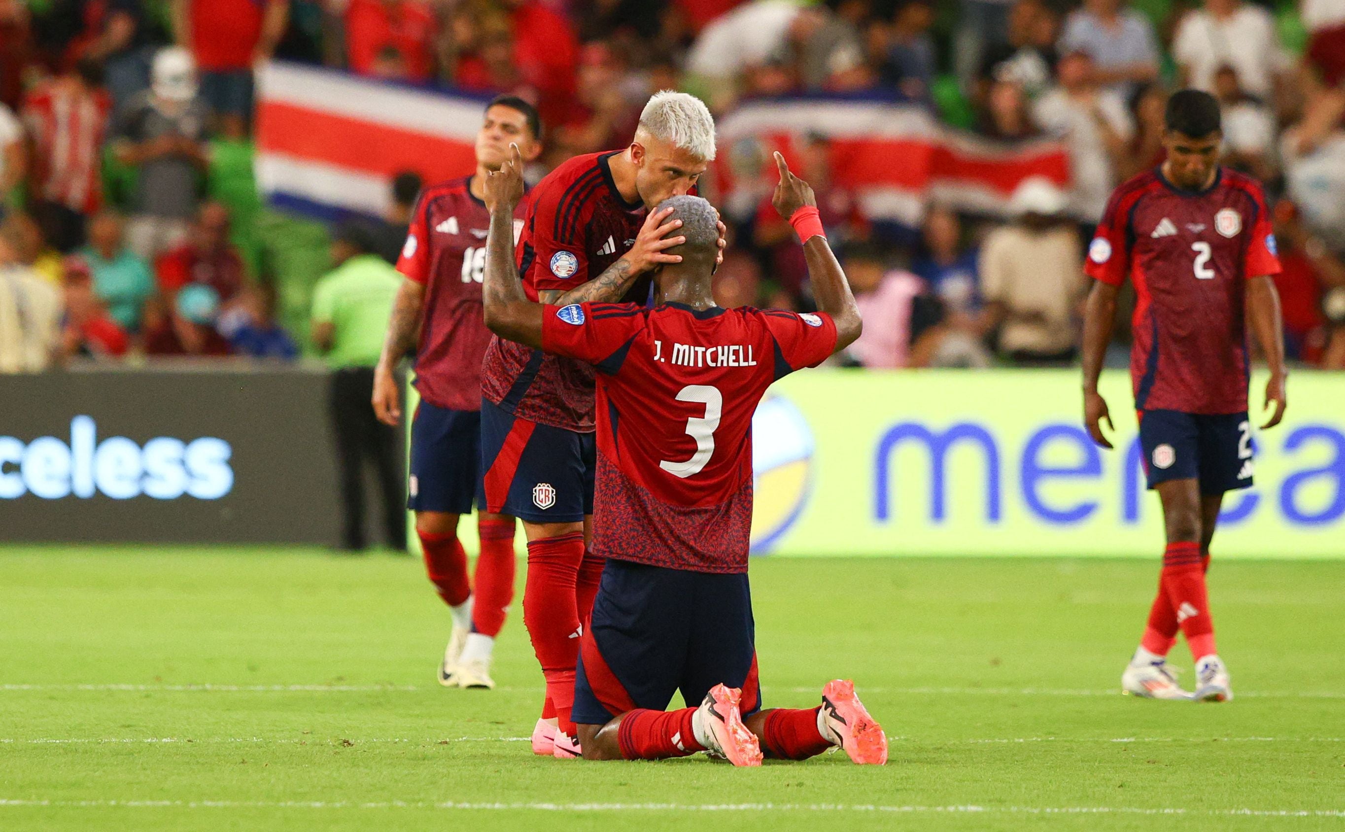 MisterChip no para con sus elogios y datos positivos de la Selección de Costa Rica