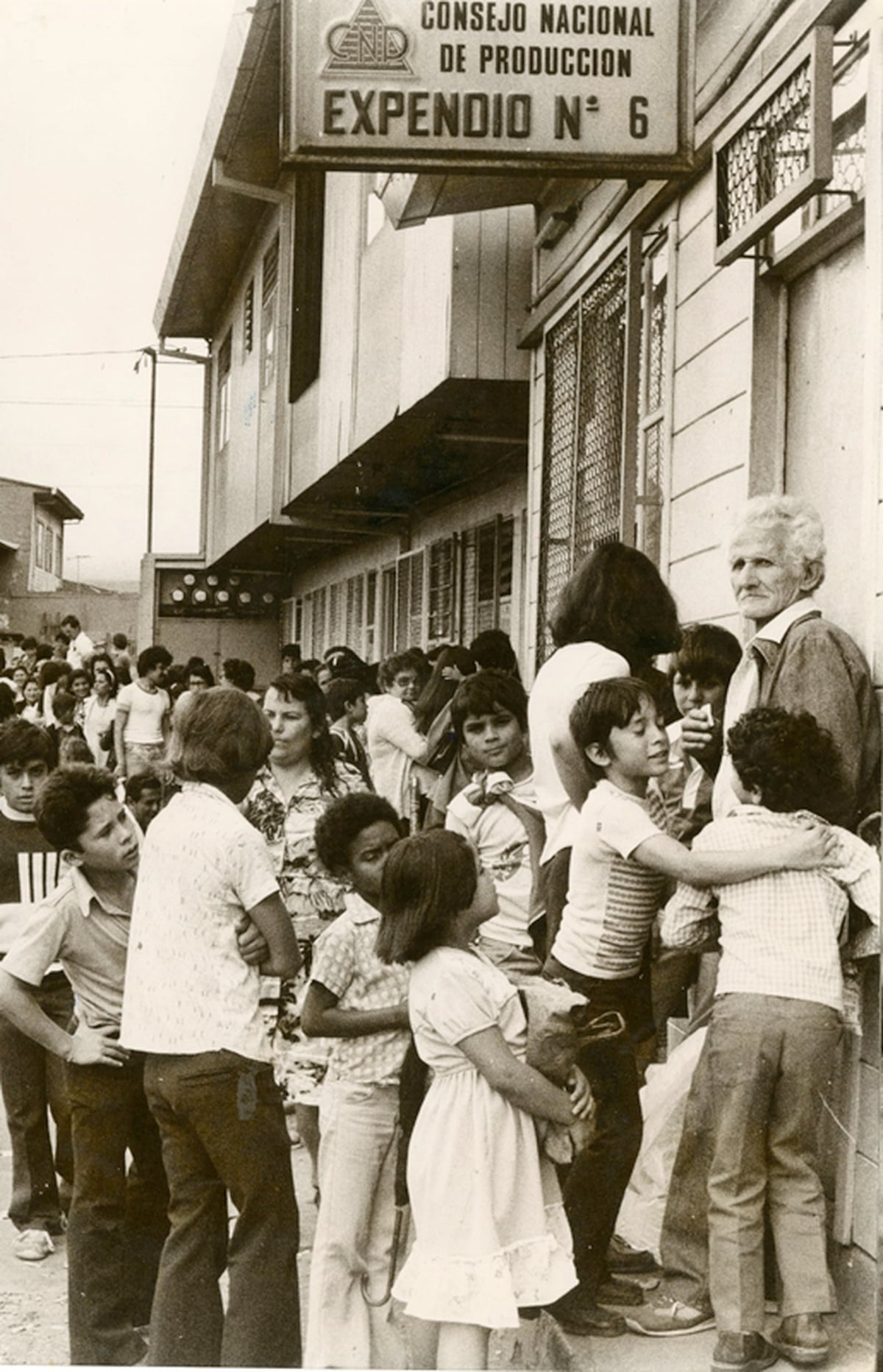 Gasto Social Tardó 34 Años En Reponerse De La Crisis De 1980 La Nación 4091