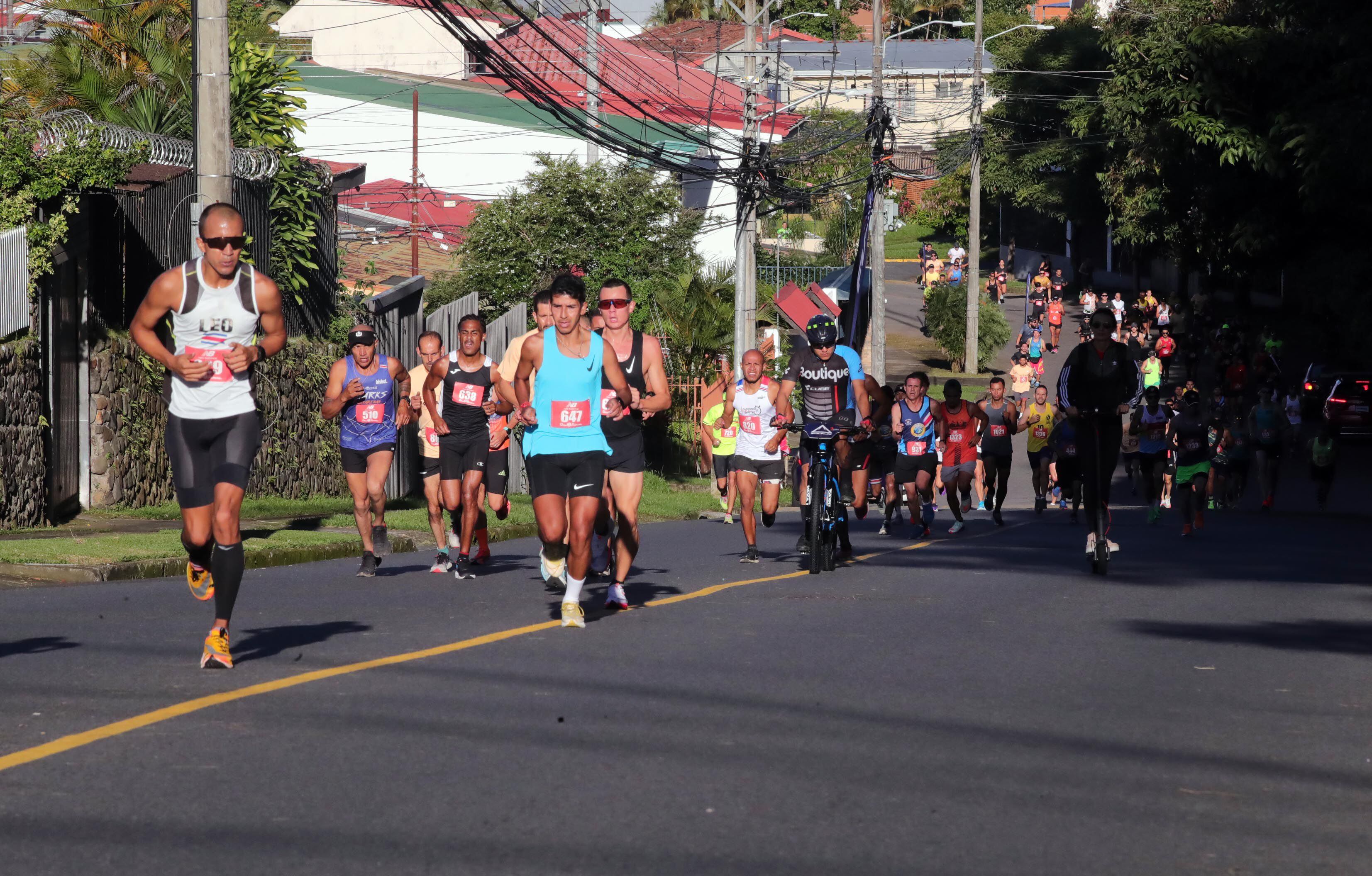 Carrera new balance hotsell 2018 costa rica ruta